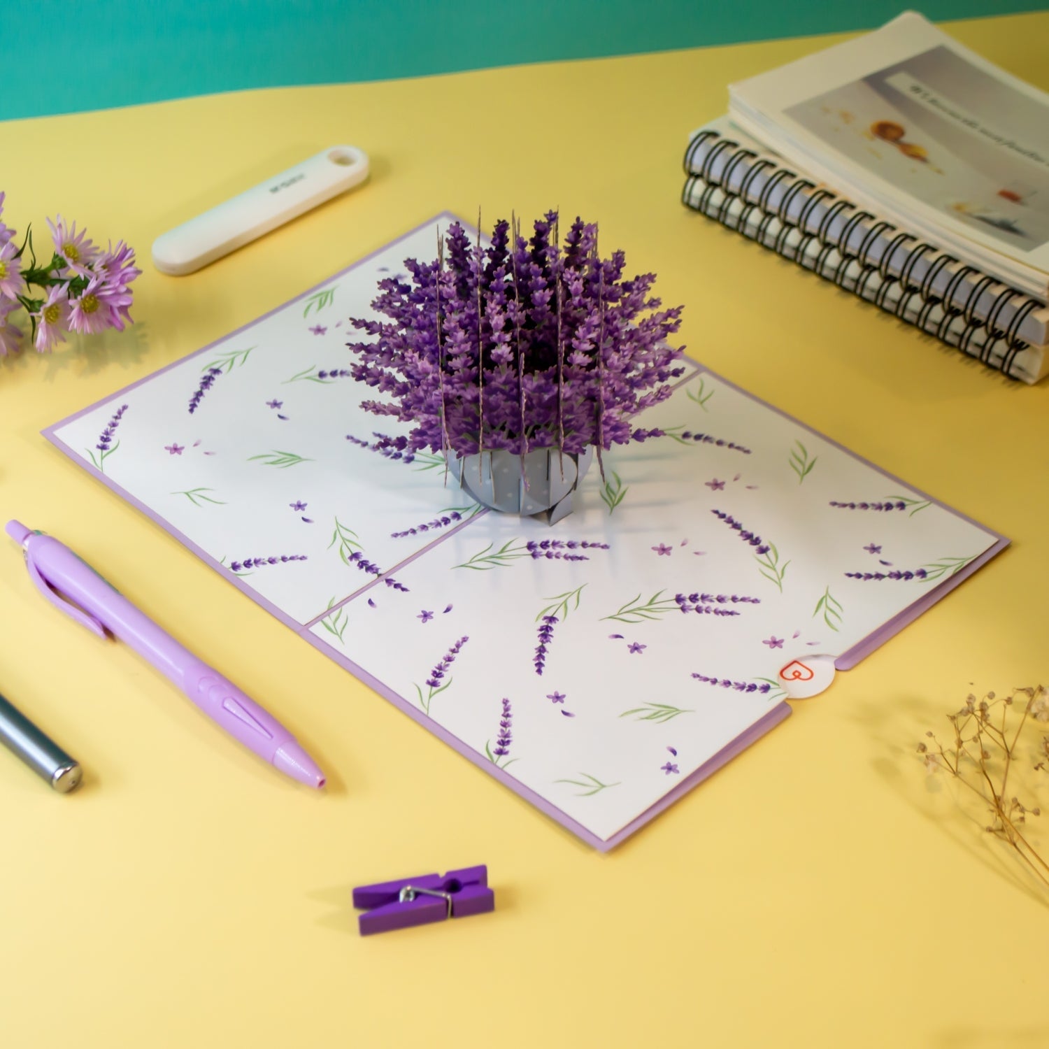 carte-pop-up-lavande-papercrush