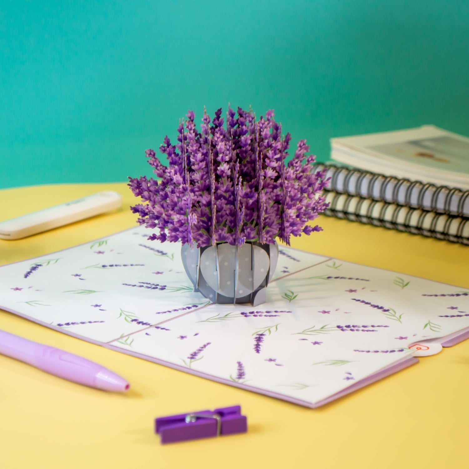 carte-pop-up-lavande-papercrush
